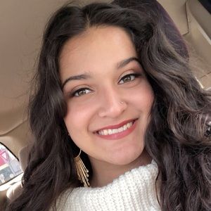 Meet your Posher, Isabella